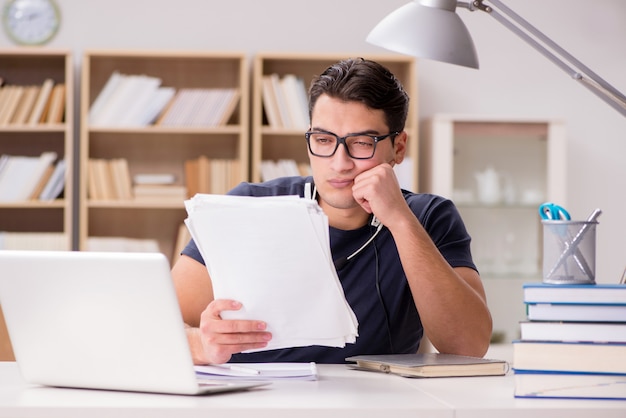 Navigating Student Loans: Repayment Options & Forgiveness Programs