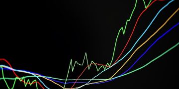 Investing in Bonds: Your Guide to Yields and Maturity Dates - Cover Image