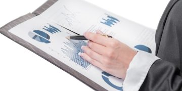 How to Analyze Financial Statements: A Beginner's Guide - Cover Image