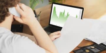 Dollar-Cost Averaging: Reduce Investment Risk in 2025 - Cover Image